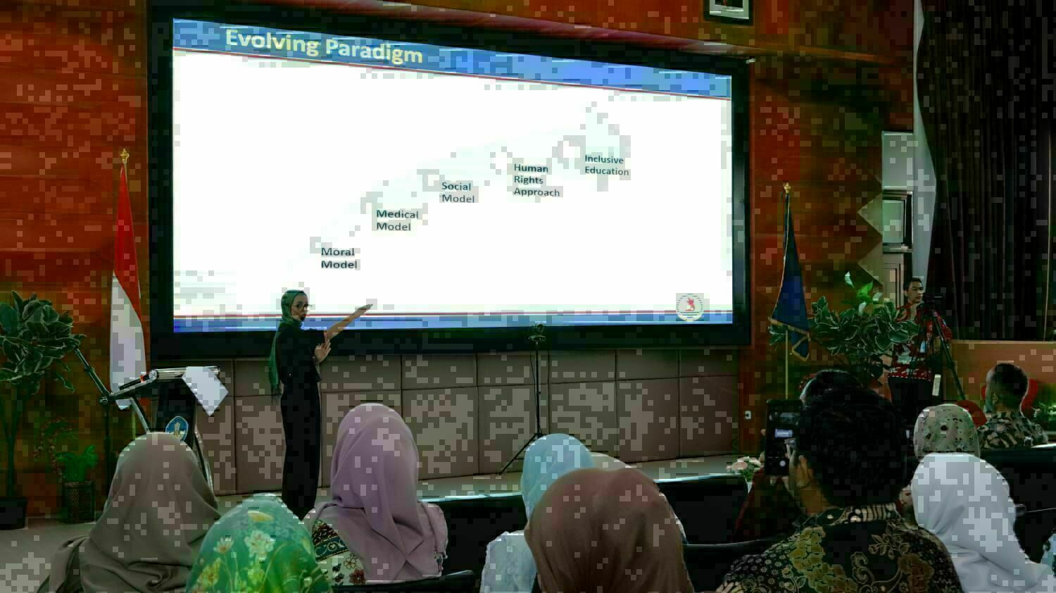 Seminar Pendidikan Inklusif Dorong Guru Ciptakan Lingkungan Belajar yang Ramah bagi Semua Peserta Didik