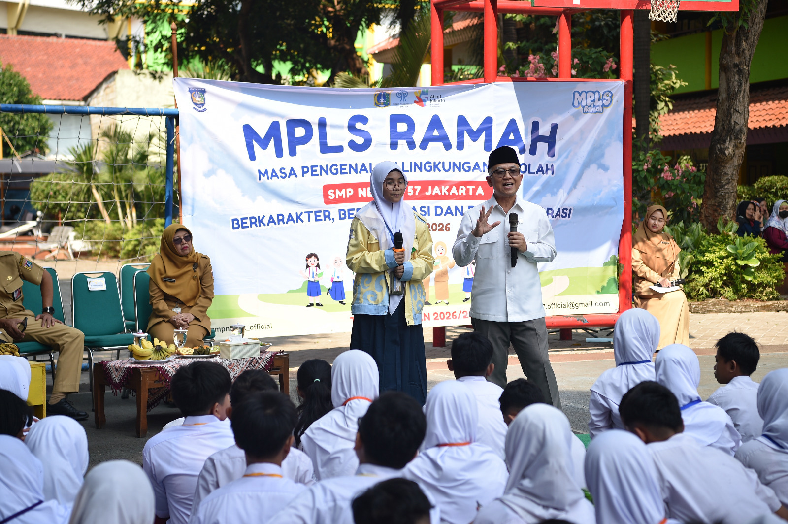 Hangat dan Menyenangkan, MPLS Ramah di SMPN 57 Jakarta Hadirkan Pengalaman Belajar yang Bermakna
