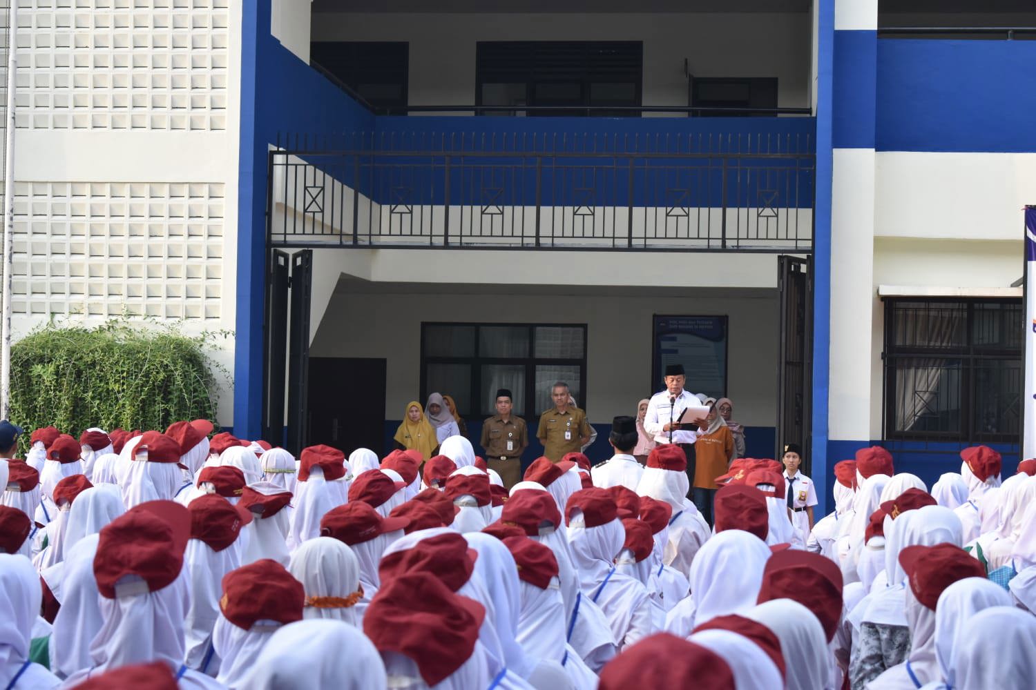 MPLS Ramah Resmi Dimulai, 409 Siswa Baru SMPN 13 Kota Depok Sambut Hari Pertama Sekolah dengan Penuh Semangat