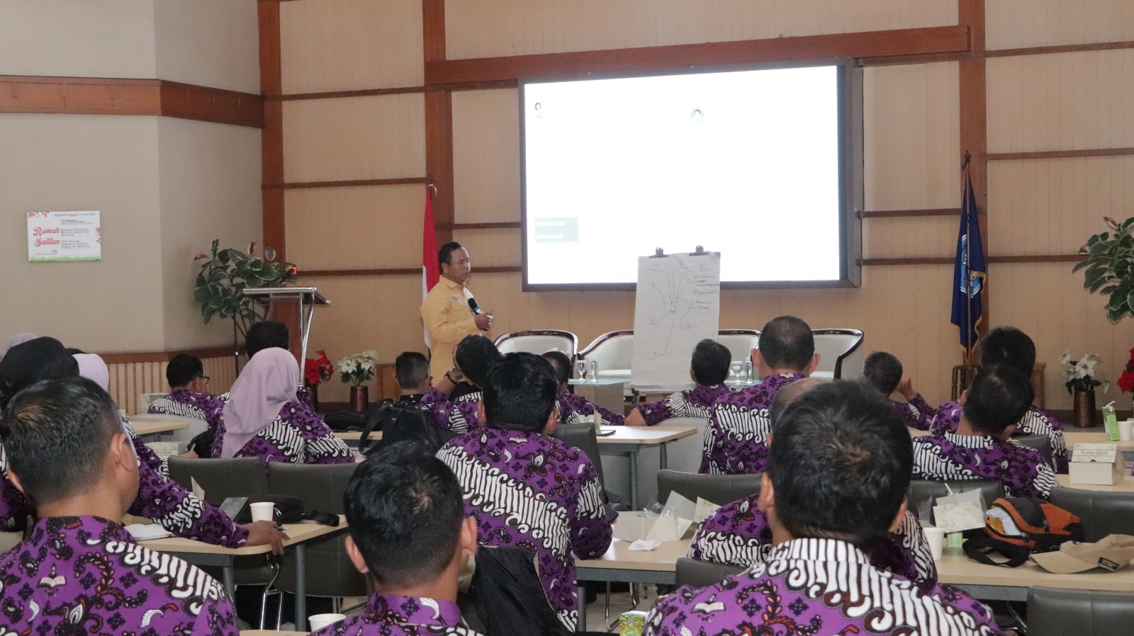 Pengawas SD Kabupaten Ciamis Perkuat Kompetensi melalui Pojok Belajar BBGTK Jawa Barat