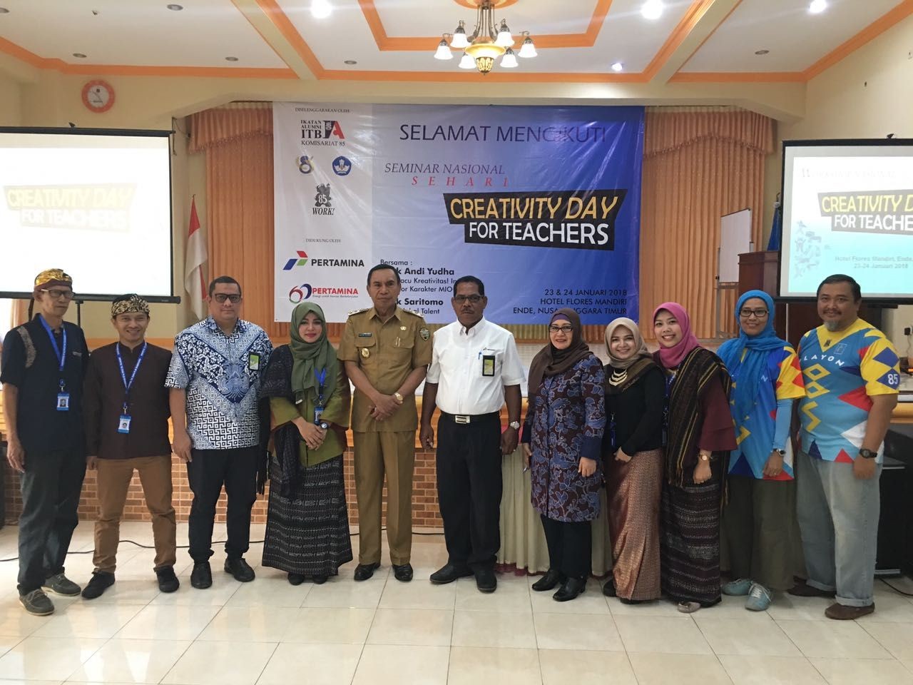 Pembukaan Seminar "Creativity Day for Teaching"