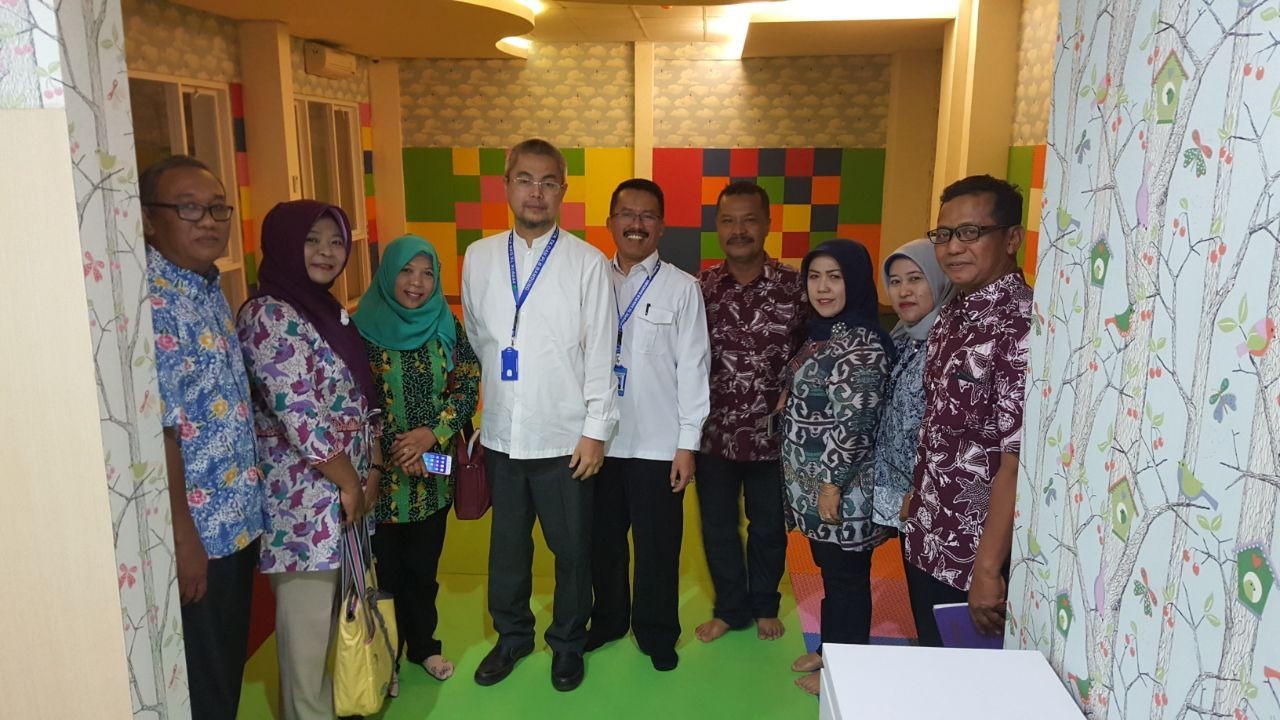 Kunjungan dan Diskusi