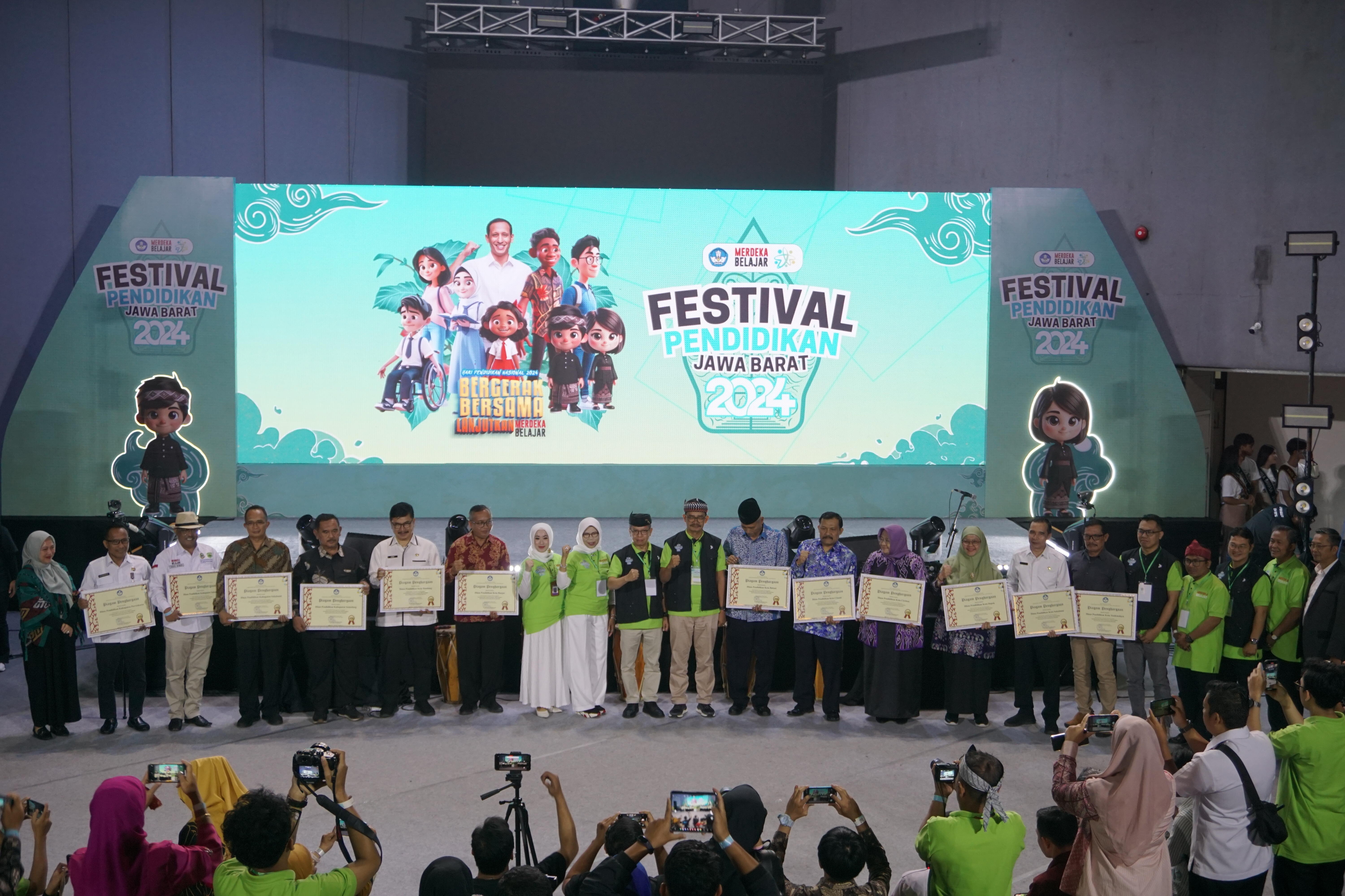 Festival Pendidikan Jawa Barat 2024: [HARI KE-1] Meriahkan Hari Pendidikan Nasional dengan Kolaborasi dan Inovasi